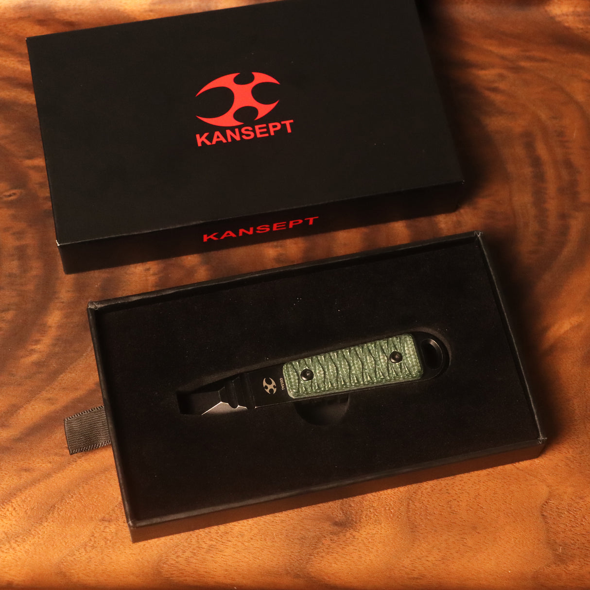 Kansept EDC Tool Kursor G015A1 Blackwash Titanium+Green Micarta with Tsukamaki-Inspired Pattern Koch Tools Designed