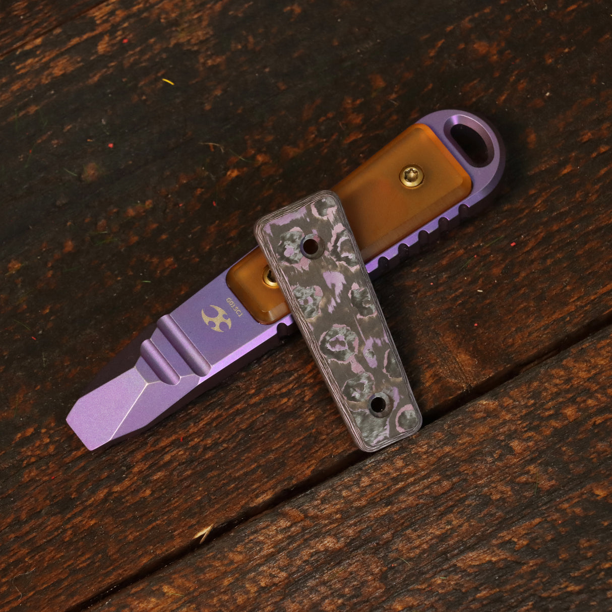 Kansept EDC G015 Kursor Carbon Fiber Scale